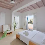 Crysta Mykonos *