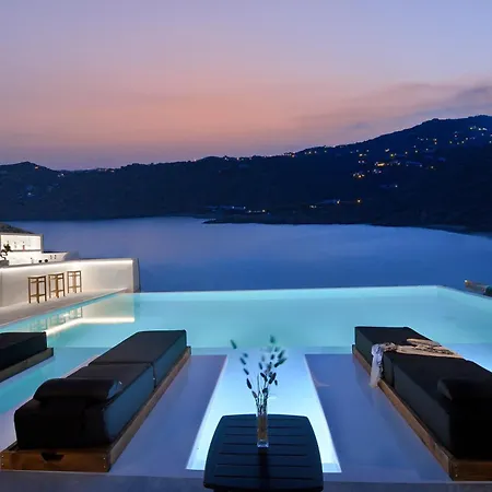 Crysta Mykonos *