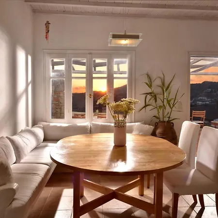 Crysta Mykonos * Elia (Mykonos)